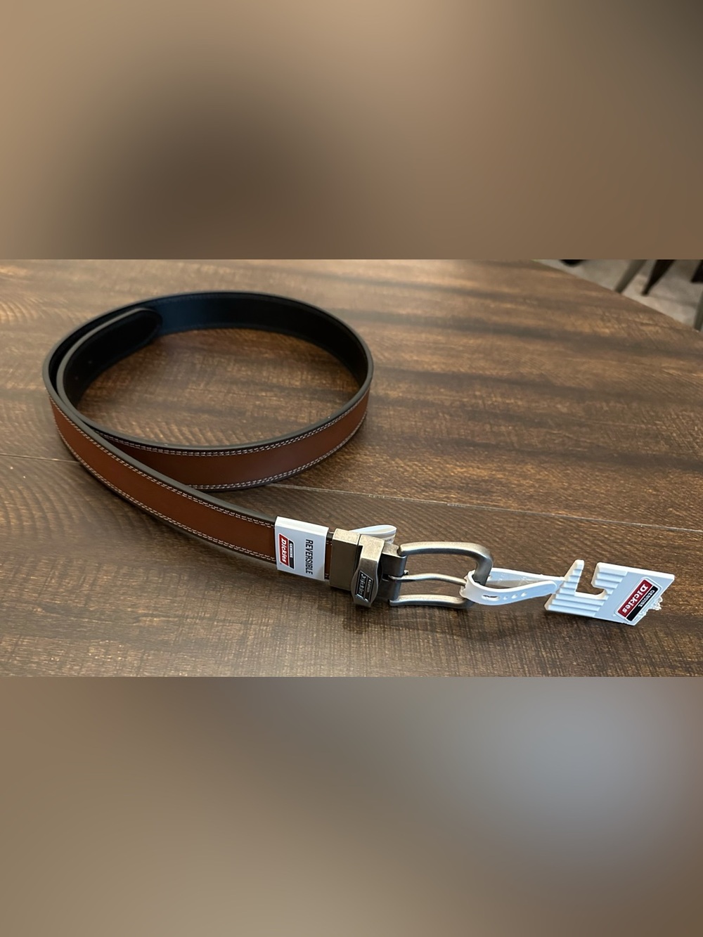 Genuine Dickies Men's Two-In-One Reversible Tan to Black Belt-47in (sz 40)